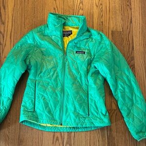 Patagonia Green Lightweight Puffer Jacket